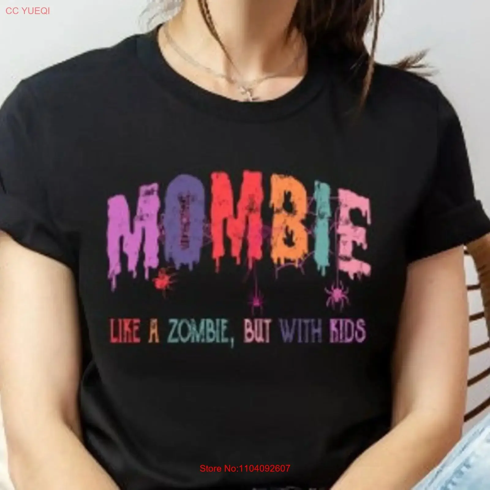 Mombie Like a Zombie but with Kids T Shirt Funny Mom Halloween Momster Cute for Moms vintage Washed Versatile homme Stretched