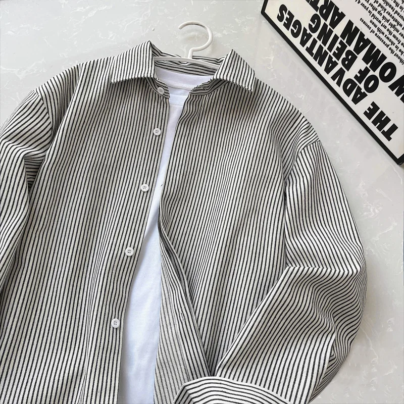 

Мужская повседневная свободная куртка в полоску, удлиненная, для осени и весны, модная, в корейском стиле, удобная, из полиэфирного волокна