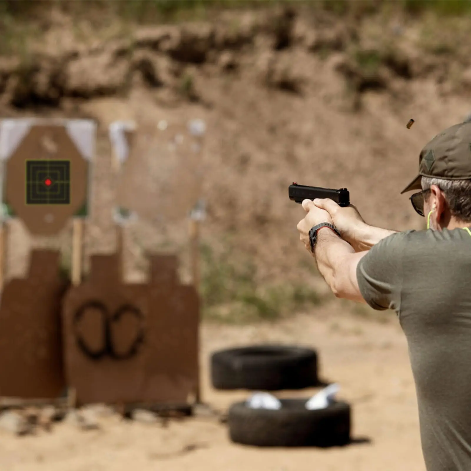 أهداف إطلاق النار JOAXOR مقاس 6 بوصات مع ملصقات ورقية تفاعلية ذات تأثير أصفر 100 ممارسة إطلاق النار على الهدف اللاصق