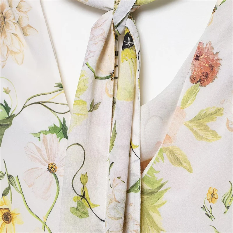 KEYANKETIAN ผู้หญิงดอกไม้พิมพ์ Halter Backless ชุดชีฟองไม่สมมาตรฉัตร Slim วันหยุดลมแกว่งคอ MIDI ชุด