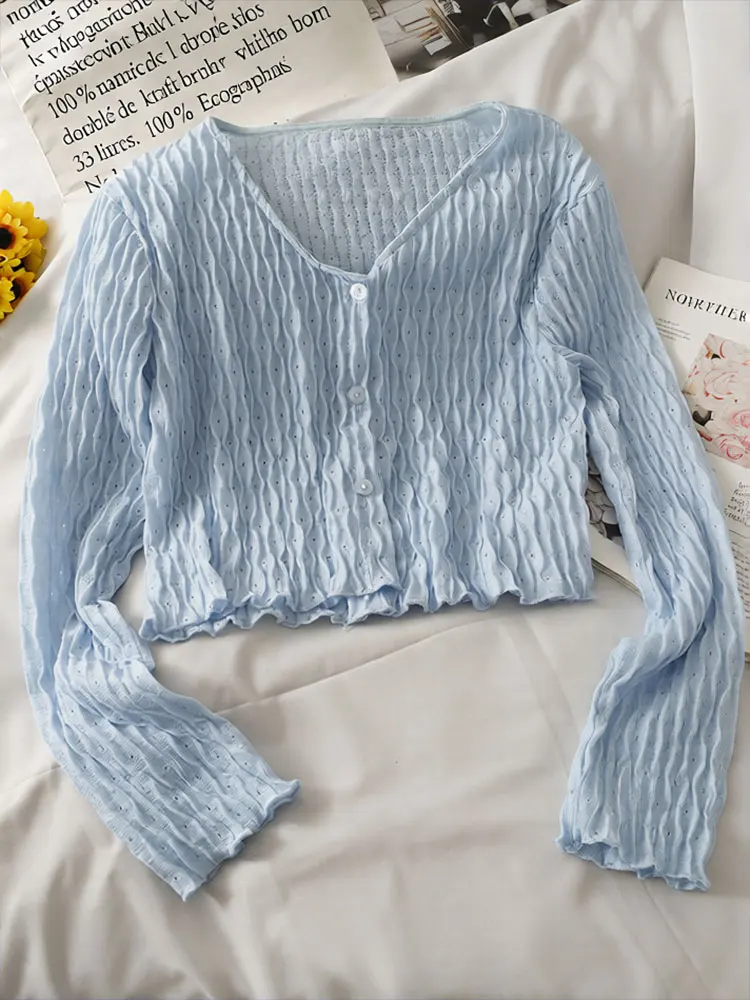 

Летняя тонкая клетчатая рубашка с длинным рукавом, женская милая повседневная укороченная рубашка с v-образным вырезом на пуговицах, брендовая высококачественная базовая блузка в Корейском стиле