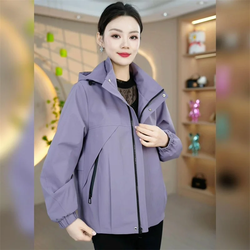 Windjack Vrouw Nieuwe Lente Herfst 2025, Hoogwaardige Korte Vrouwelijke Jas Mode Casual Uitloper Joker Capuchon Overwear Tops