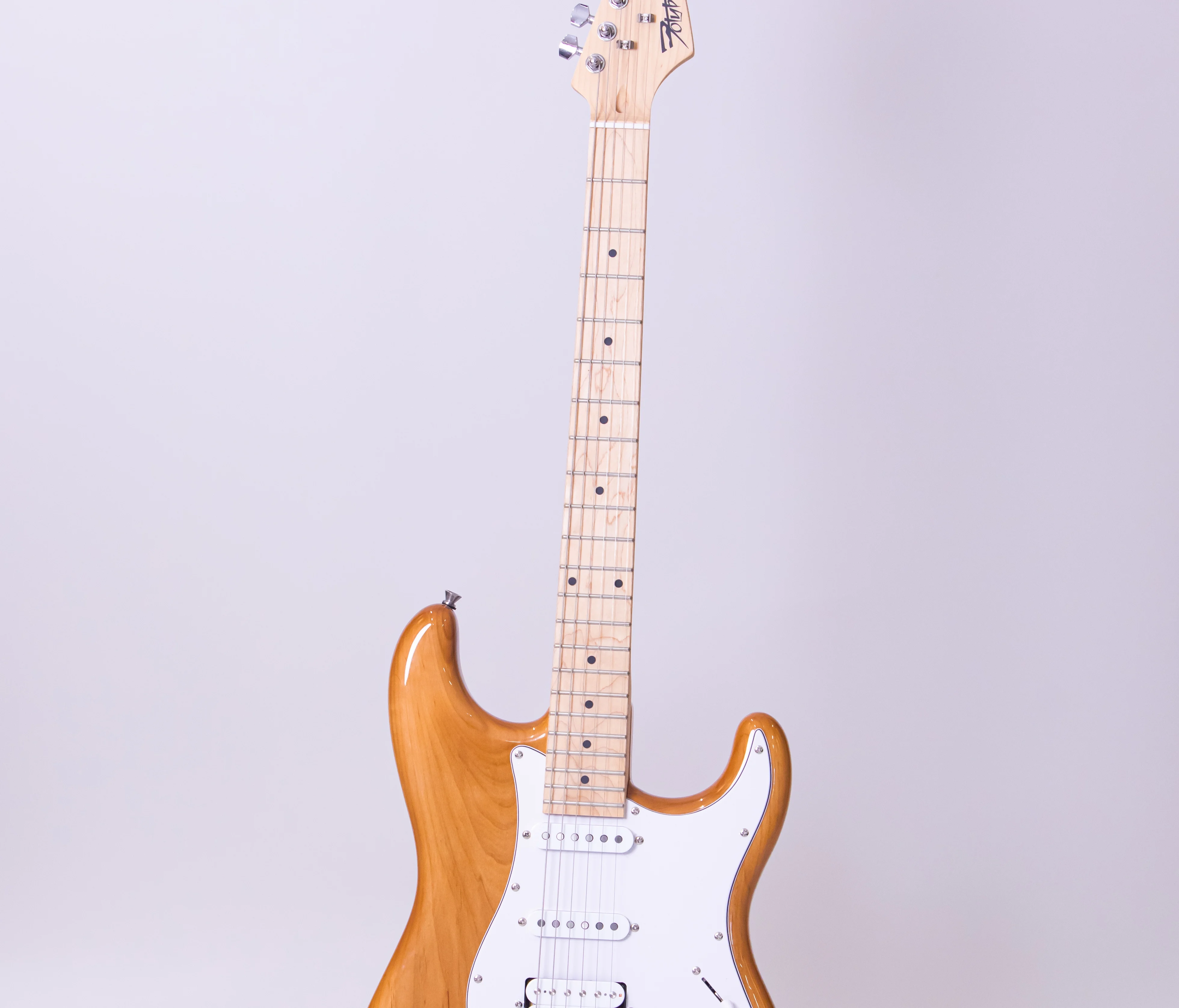 Factory direct sales, wood color 6-string electric guitar, pearl white board, alder wood body, orders can be shipped.