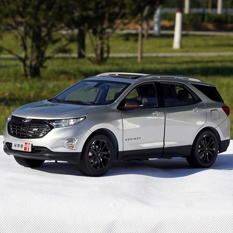 Dealer Edition Car Model,1:18 GM Chevrolet Equinox Redline,Diecast Model for Collections,Display and Gift for Friend