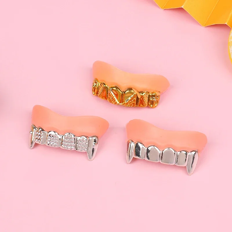 2PCS Gold And Silver False Teeth Simulated Zombie False Teeth Funny Trick Braces Halloween Costumes Electroplated