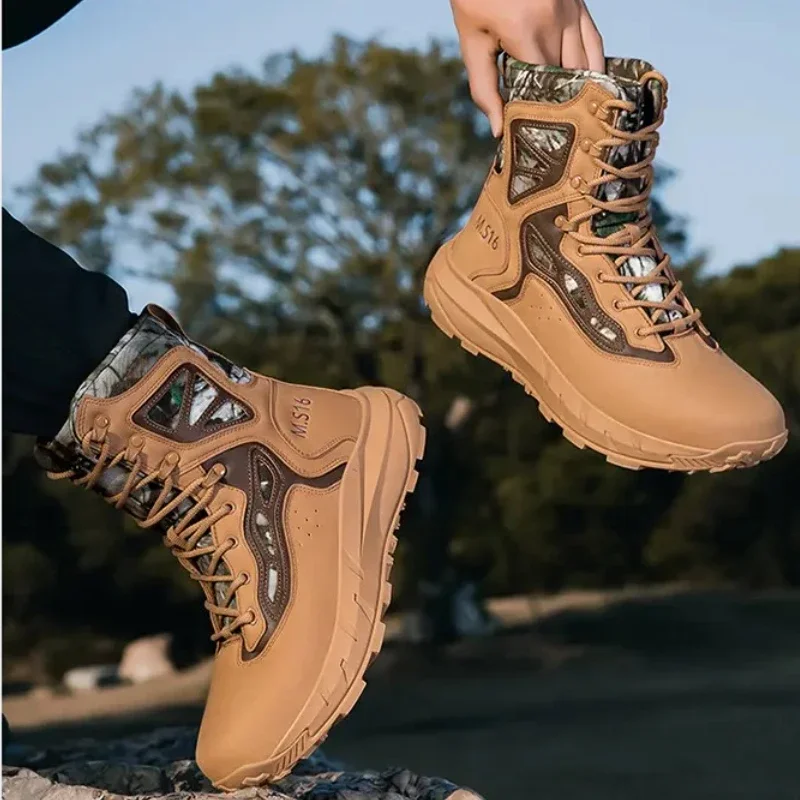 

New Autumn and Winter Boots Men's Rhubarb Boots High-top Men's Shoes Platform Tooling Boots Fashionable Versatile Street Style