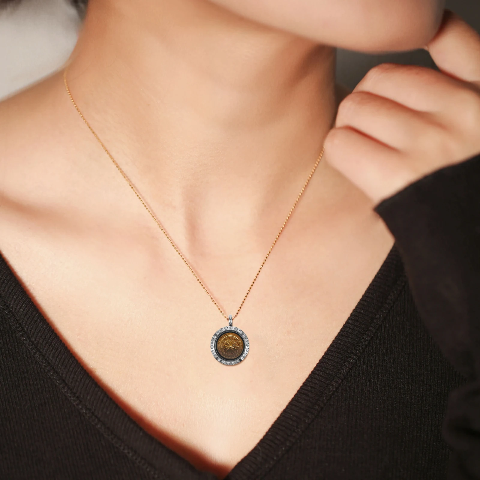 

Stainless Steel Photo Pendant 20mm Round Shape Necklace Pendants Custom Jewelry Craft Photo Frame Locket Stainless Steel Locket