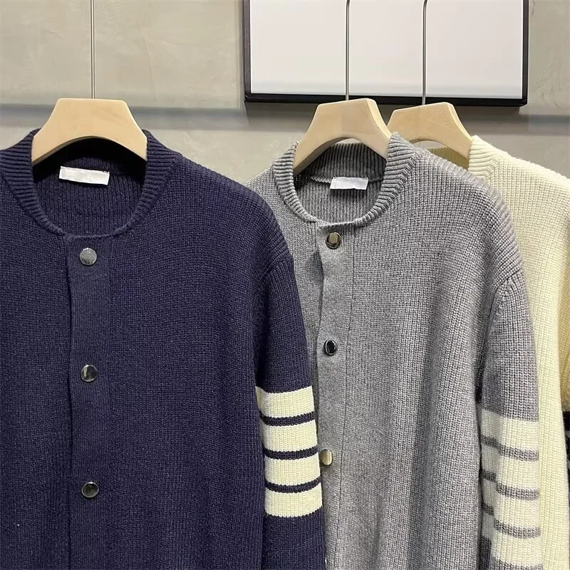New Sweater Cardigan Men's Korean Version Hong Kong Style Loose and Versatile Trend Ins Sports Knit Sweater Line Jacket - Image 4