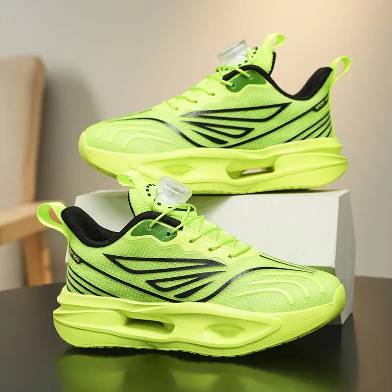 Children Sports Shoes Lightweight Comfortable Boys Outdoor Running Shoes 2026 New Spring Casual Girls Daily Wear Tennis Shoes