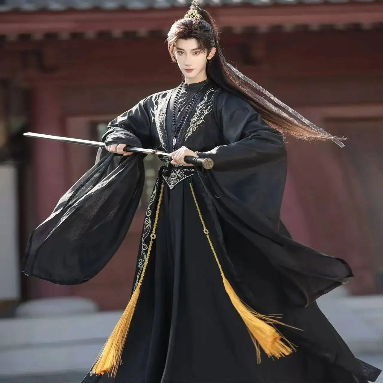 

Cool Black Men's Hanfu Traditional Chinese Clothing Niche Standing Collar Embroidery Long Robe Halloween Wuxia Cosplay Costume