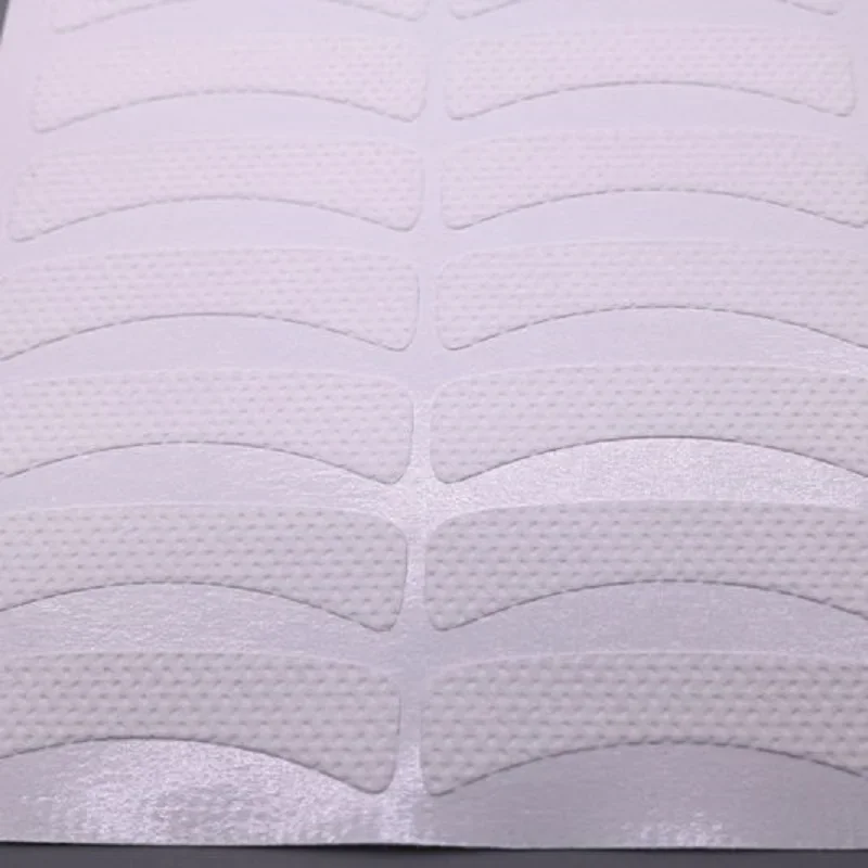 

200pcs Eyelash Extension Tape Medical Non-woven Fabrics Patches Eyelash Under Eye Pads Grafting Eyelash Special Eye Patch