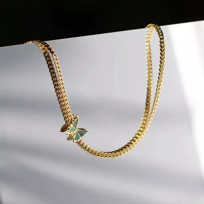 

Titanium With 18K Gold Vintage Snake Chain Butterfly Choker Necklace Women Stainess Steel Jewelry Party Designer T Show Runway