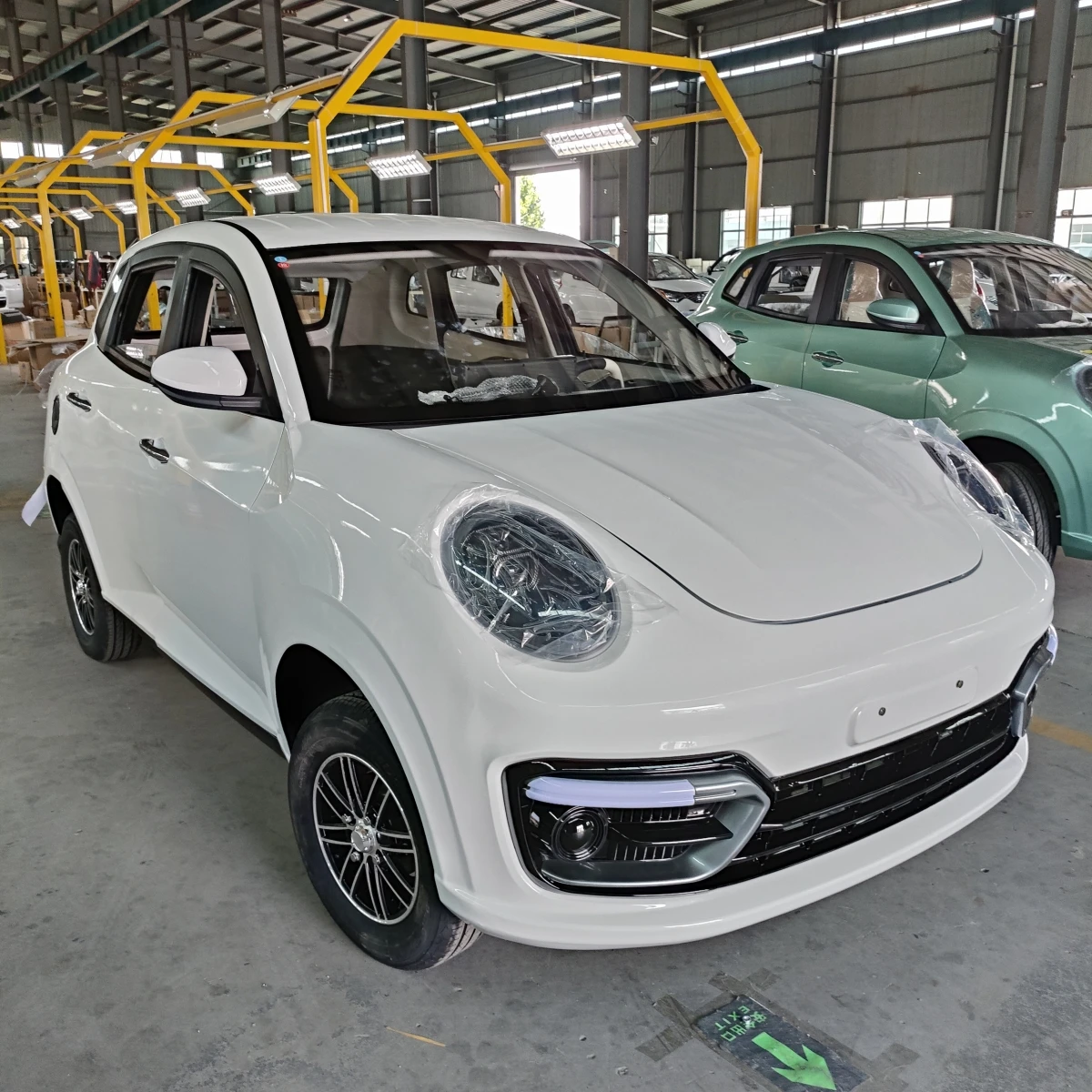 Electric vehicles, suitable for adult urban non-motorized road commuting