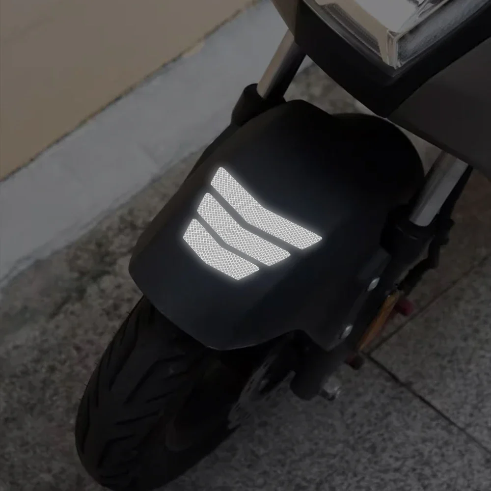 

Motorcycle Stickers Trapezoidal Arrow Reflective Graphics Personalized Motorbike Tail Fender Warning Decor Decals Accessories