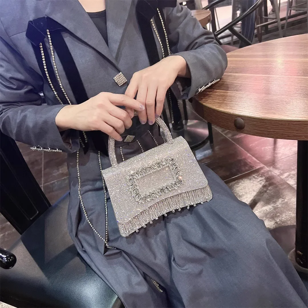 Full Diamond Crossbody One Shoulder Crossbody Bag Women's Wedding Handbag Fashion Rhinestone Temperament Banquet Bag Clutch Bag