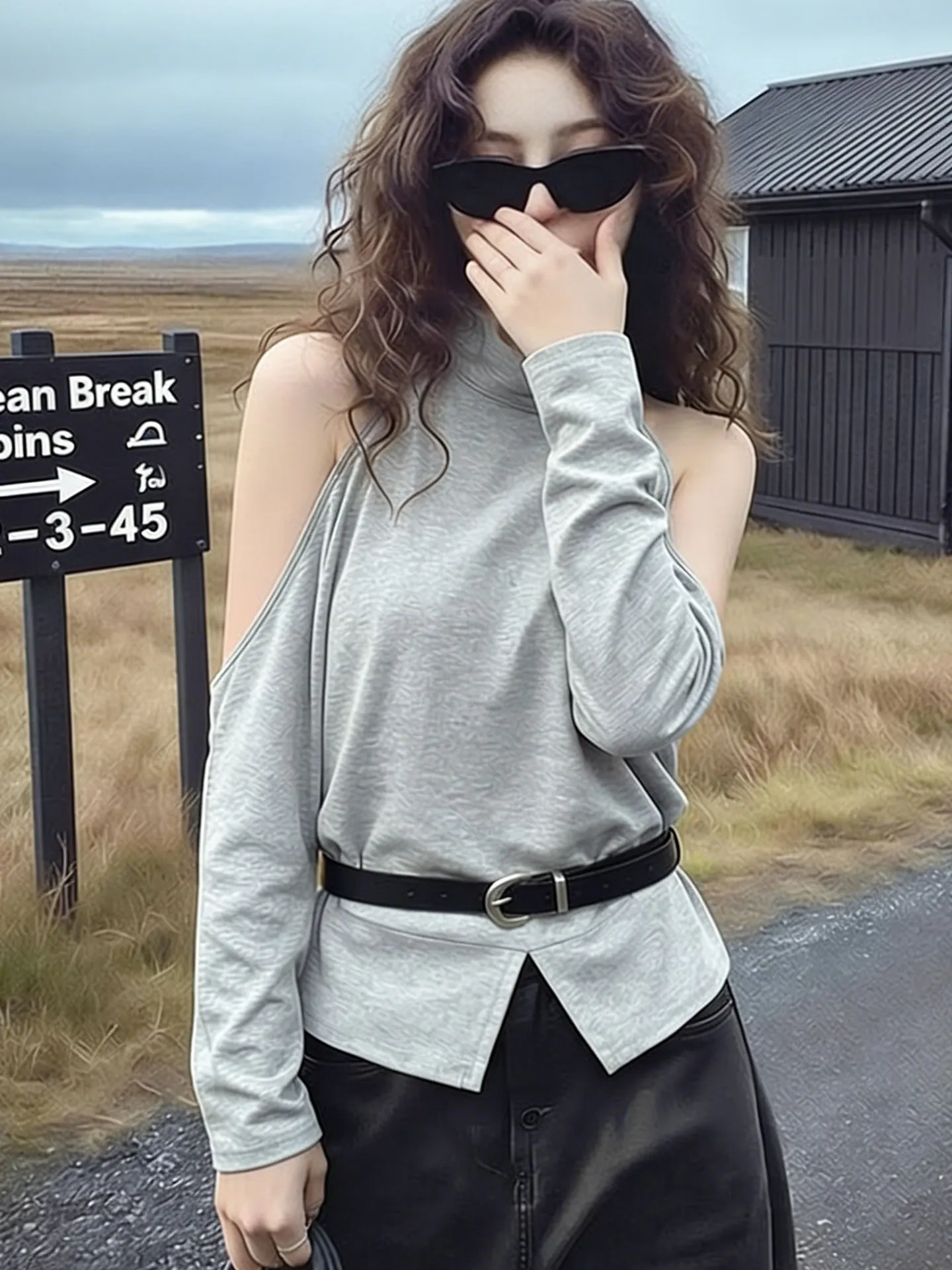 

Faionable Hollow out oulder High Ne Long Sve Women's Base irt Top European Design Sensation Early Spring Silk