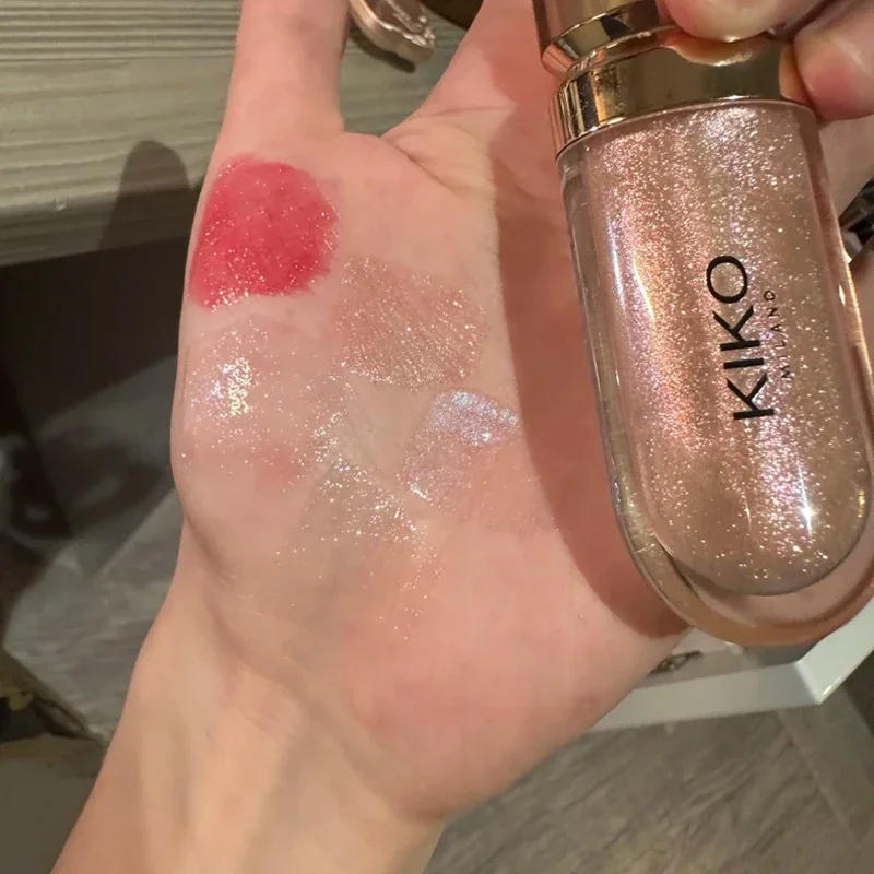 Lucidalabbra Liquido 3D Kiko, Rossetto Trasparente Effetto Specchio, Nutriente e Lucido, Labbra Pieno Volume, Non Sbiadisce, Tonalità Tè al Latte e Pasta di Fagioli