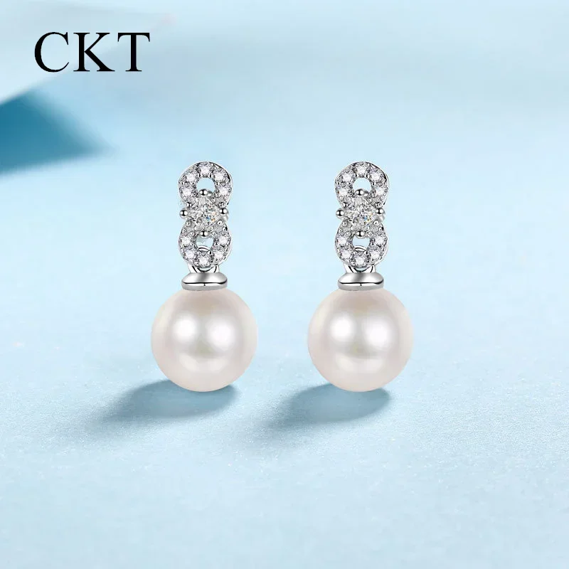 

18K White Gold Platinum Pt950 New Natural Freshwater Pearl Stud Earrings for Women Micro-set 0.28ct Moissanite Earrings Jewelry