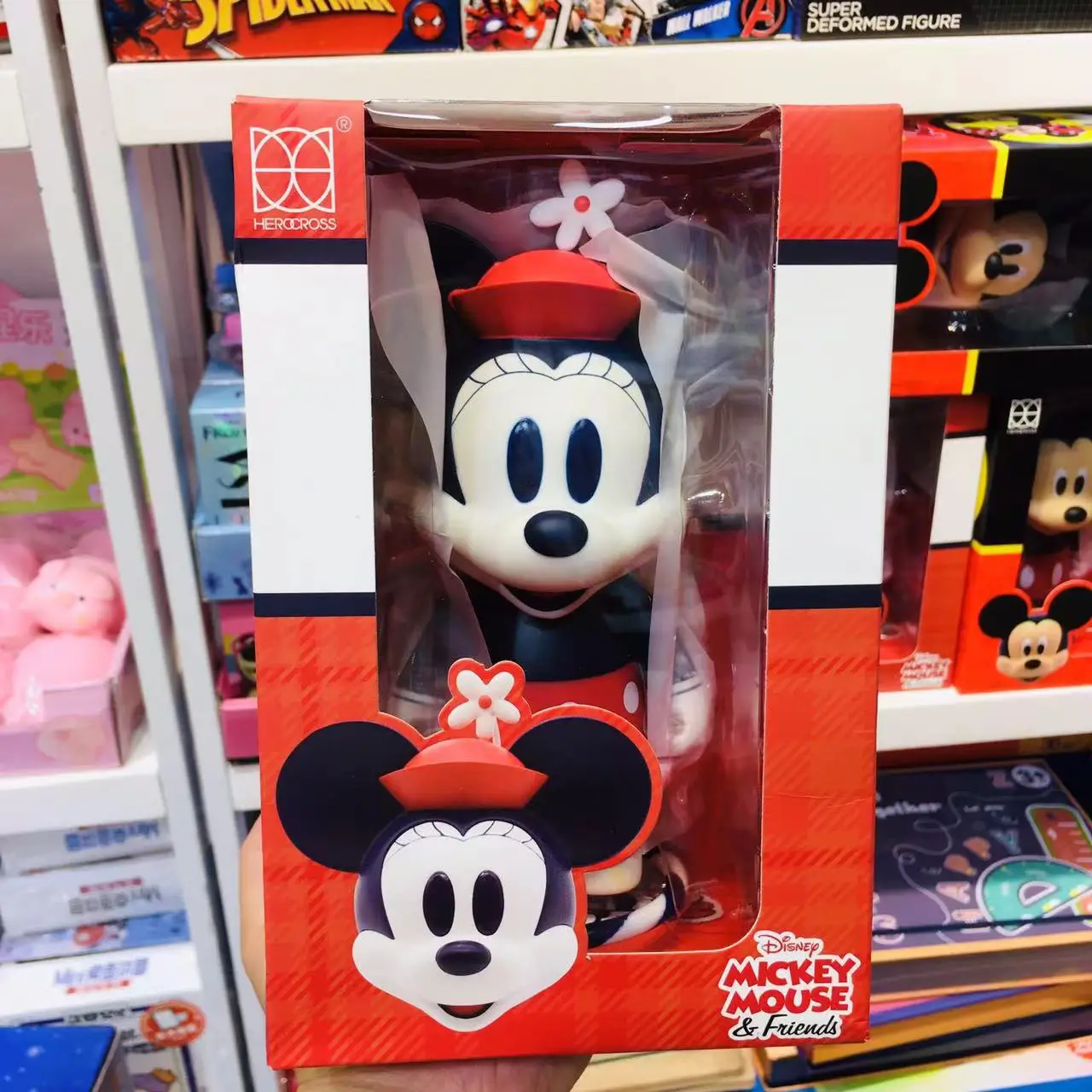 Disney Mickey Mouse en zijn vrienden Mode Speelhand Actiefiguren Kantoordecoratie Cadeau Randpop Tafelbladdecoratie