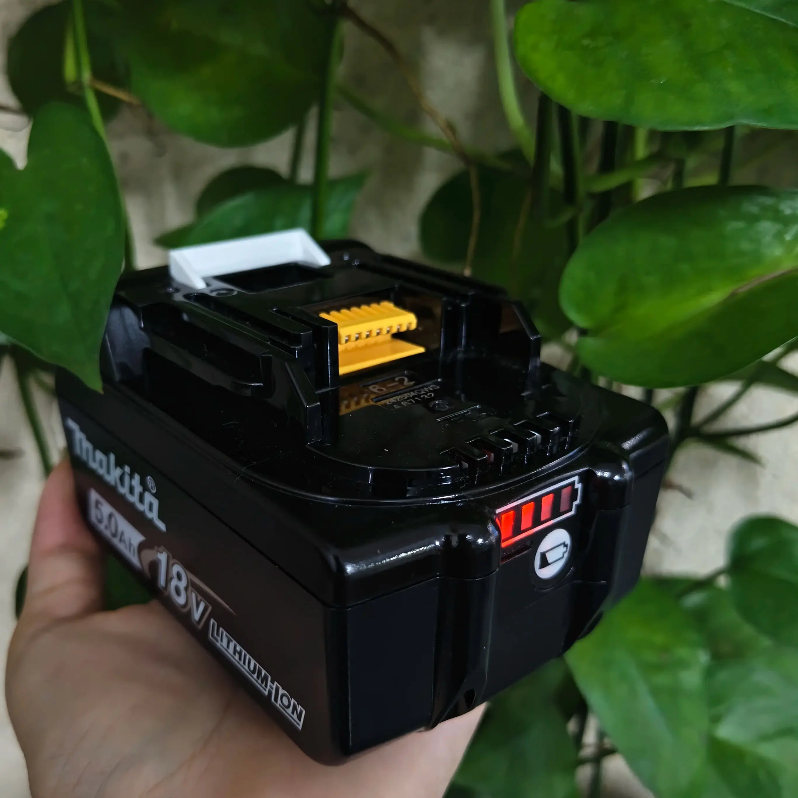 

for Power Tools Makita 18V 5Ah Lithium-ion Battery BL1850B Compatible with BL1850 BL1860 BL1860B BL1840B