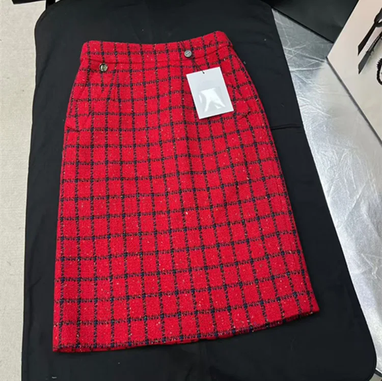 Customization European women's clothing - new summer styles for 2026 Long-sleeved pocket red single-button tweed coat skirt suit
