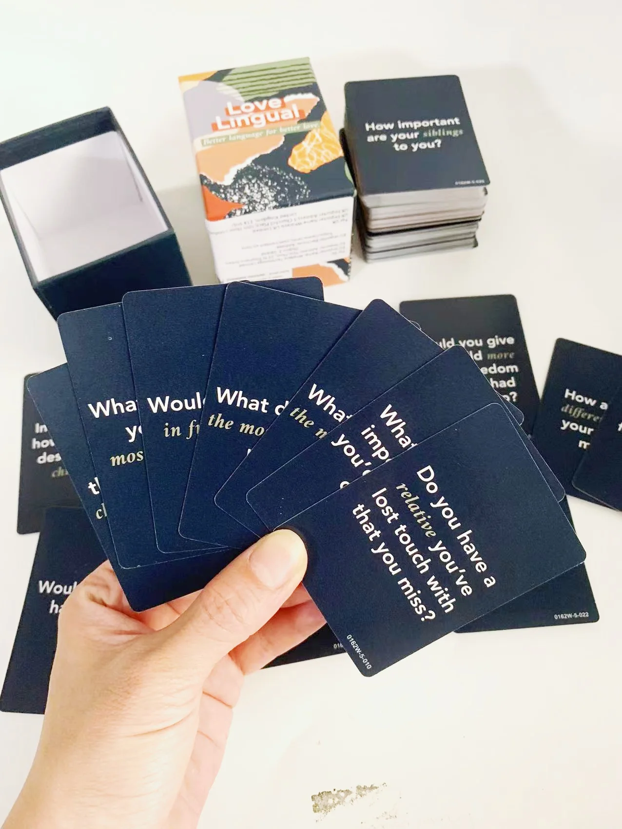 Jogo de tabuleiro de casal: cartas de conversa de linguagem de amor, itens de jogos de cartas, presente para o dia dos namorados, cartas de festas e reuniões