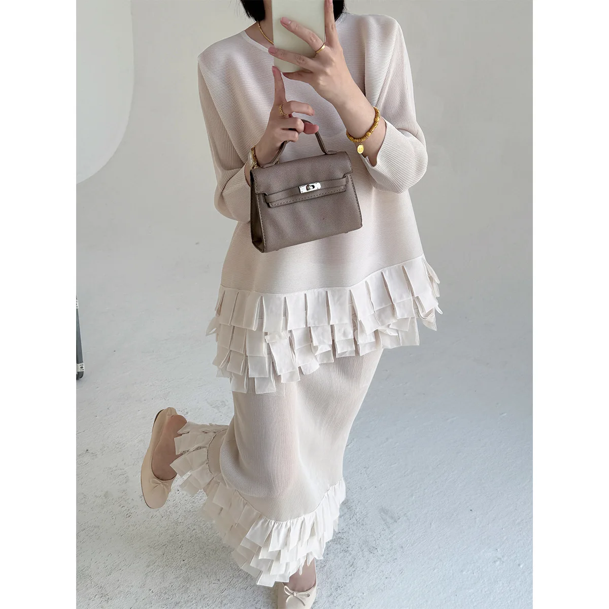 

Miyake Pleated 2026 New Spring Ballet Style Lace Hem Long-sleeved T-shirt Women Loose Versatile Fishtail Half Skirt Fashion Set
