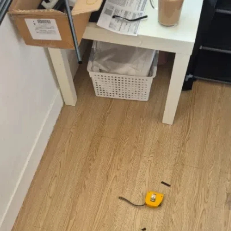 

40CM Thicken Floor Stickers Wood Grain Flooring Self-adhesive Waterproof Living Room Bathroom Kitchen House Decoration Stickers