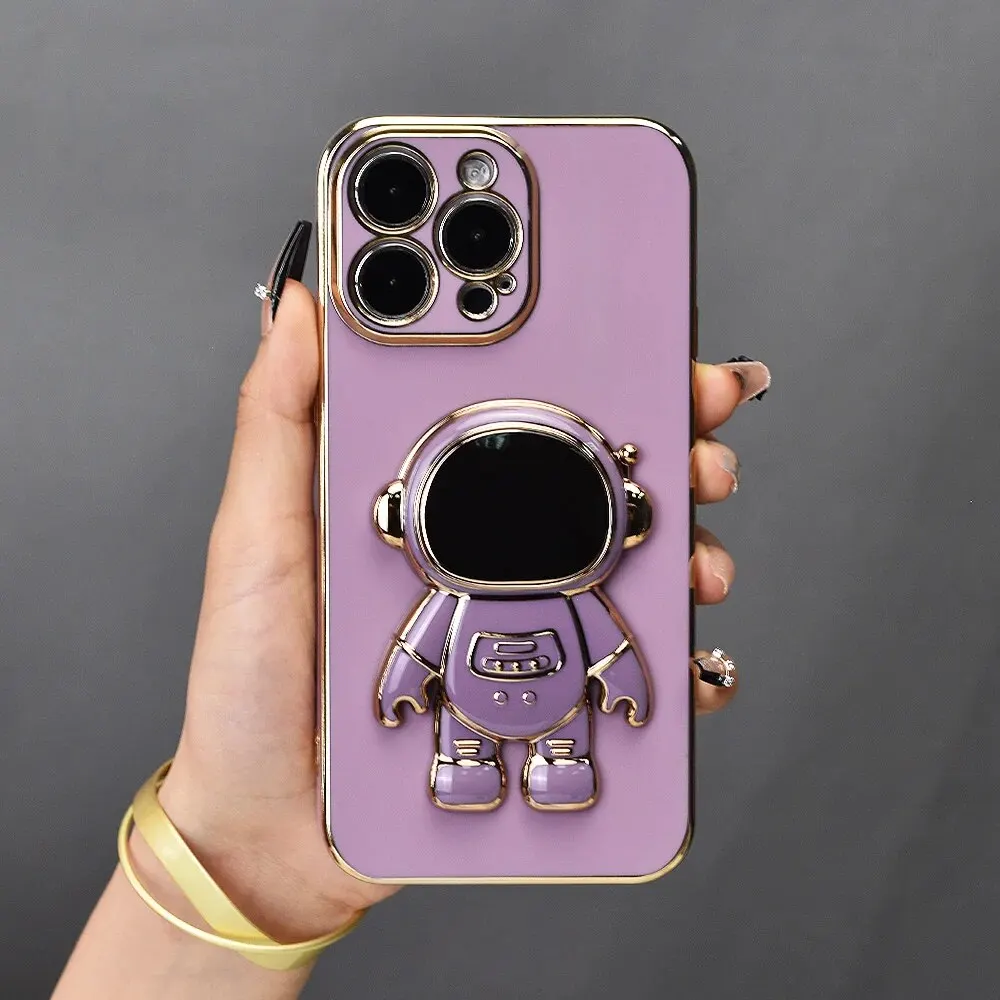 Astronaut Bracket Plating Shell Purple Four Seasons Versatile Suitable for IPhone15/14/13/12 / 11ProMax Plus