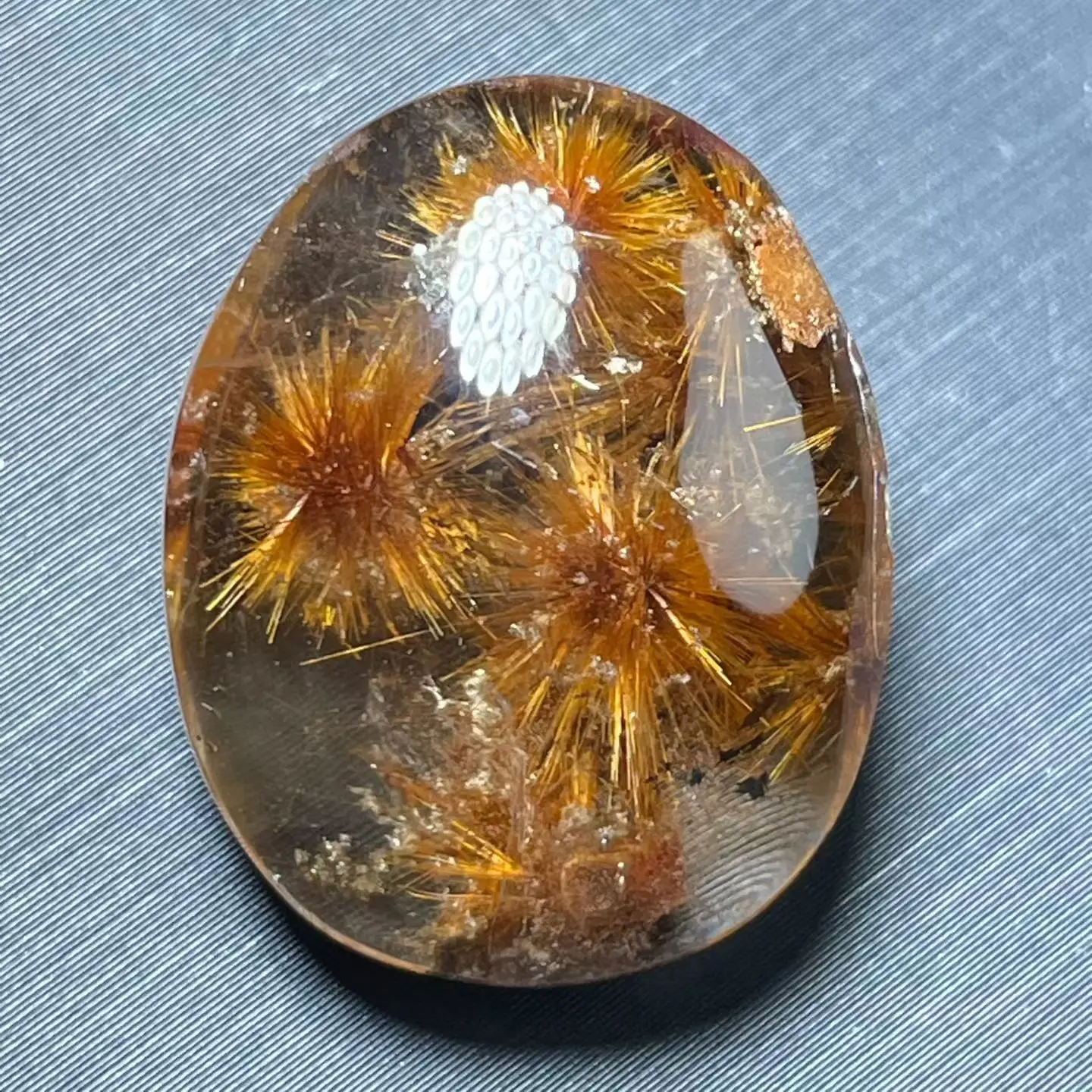 

Natural Gold Rutilated Quartz Pendant 23*19*11mm Sun Rutilated Quartz Jewelry Flower Love Women Brazil AAAAAAA