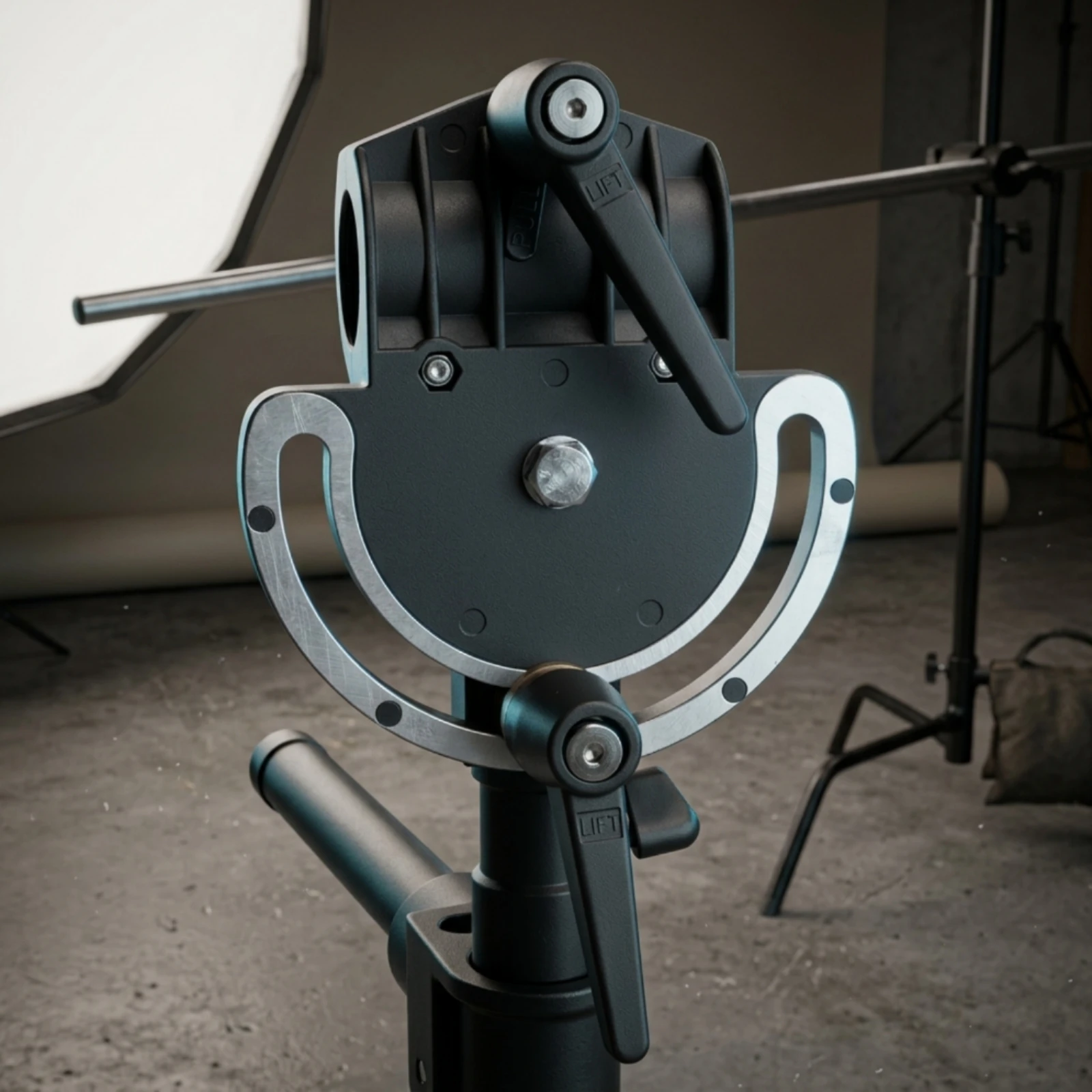 Swivel Adapter with Clamp Aluminum Swivel Adapter Rotating Plate Bearing Compact Mount Smooth for Photographers