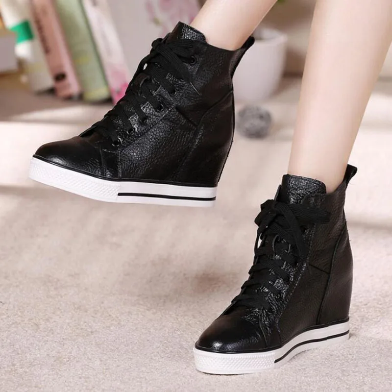 KNCOKAR New style four seasons fashionable small white shoe genuine leather inside heighten a round head fastens to take