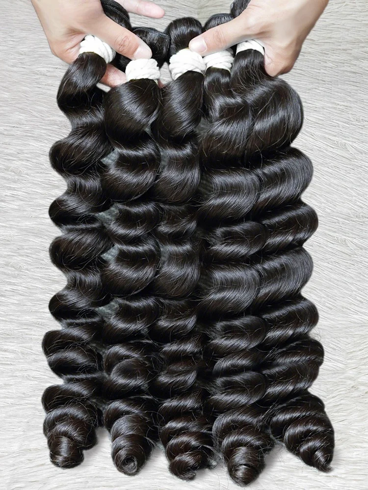 

Mossily Свободные волнистые пучки 100% человеческих волос Необработанные девственные необработанные наращивания 2 3 4 Свободные пучки глубоких волн с двойным утком оптом