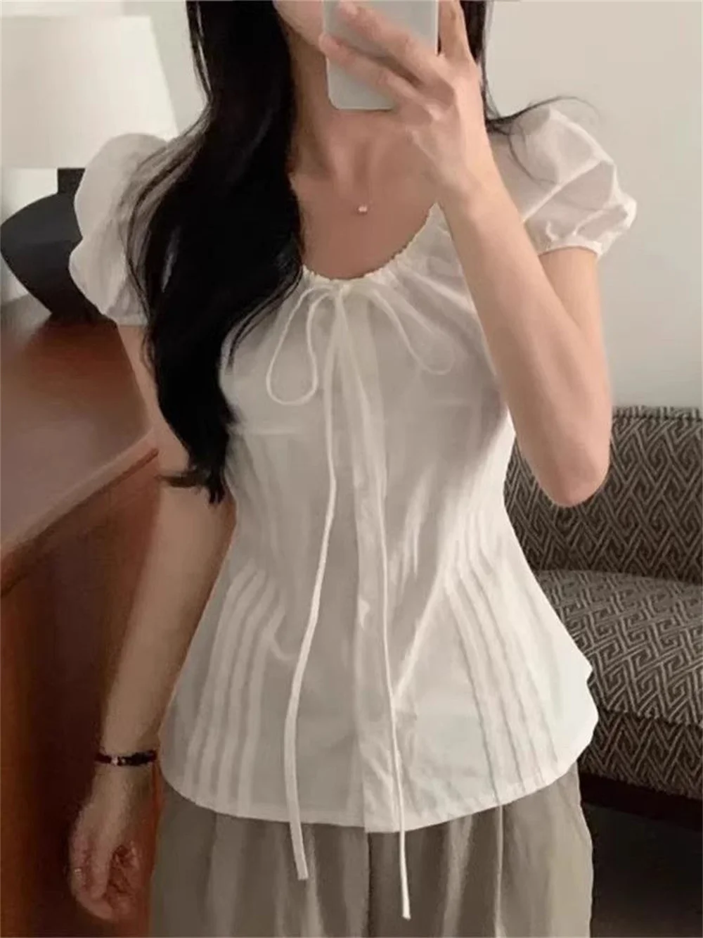 Gentle Wind Style Belted Slim Fit Bubble Sleeve Shirt Women's Summer New Design Pressed Pleat Top Korean Style Short Sleeve Tops