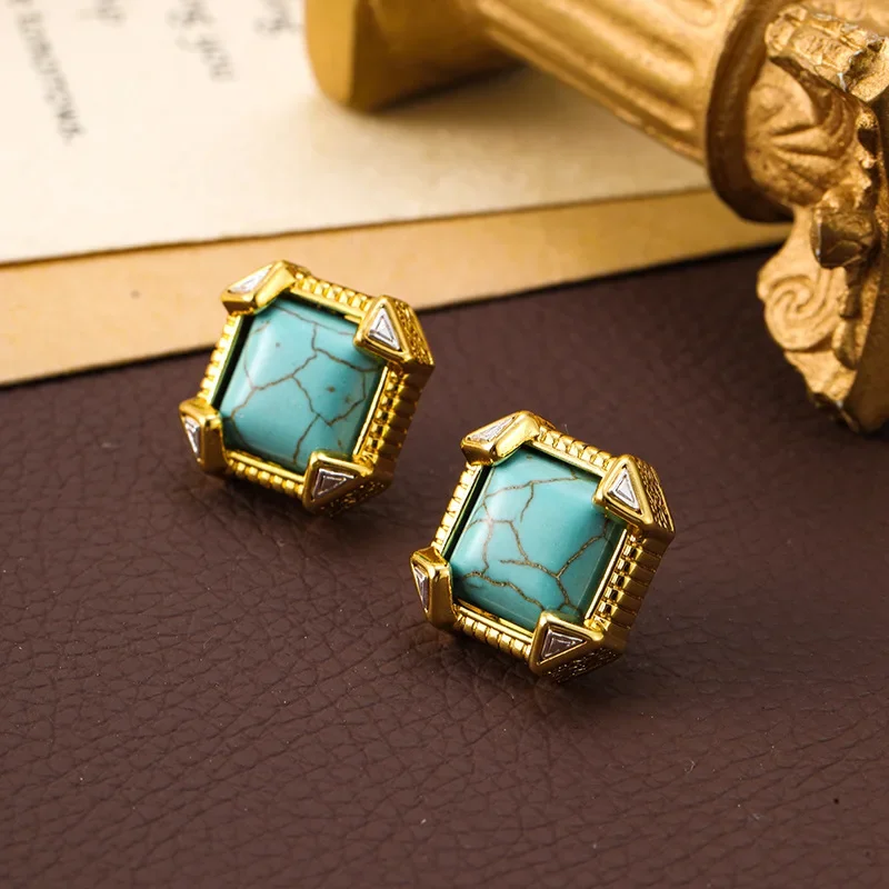 

French retro geometric engraving pattern inlaid with gemstones, high-end light luxury stud earrings, women