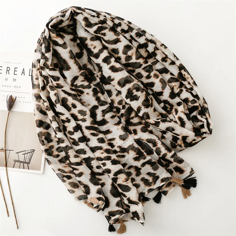 Bufanda de lujo con estampado de leopardo para mujer, chal de lino y algodón con borlas, Hijab musulmán para las cuatro estaciones, 90x2024 cm, 180