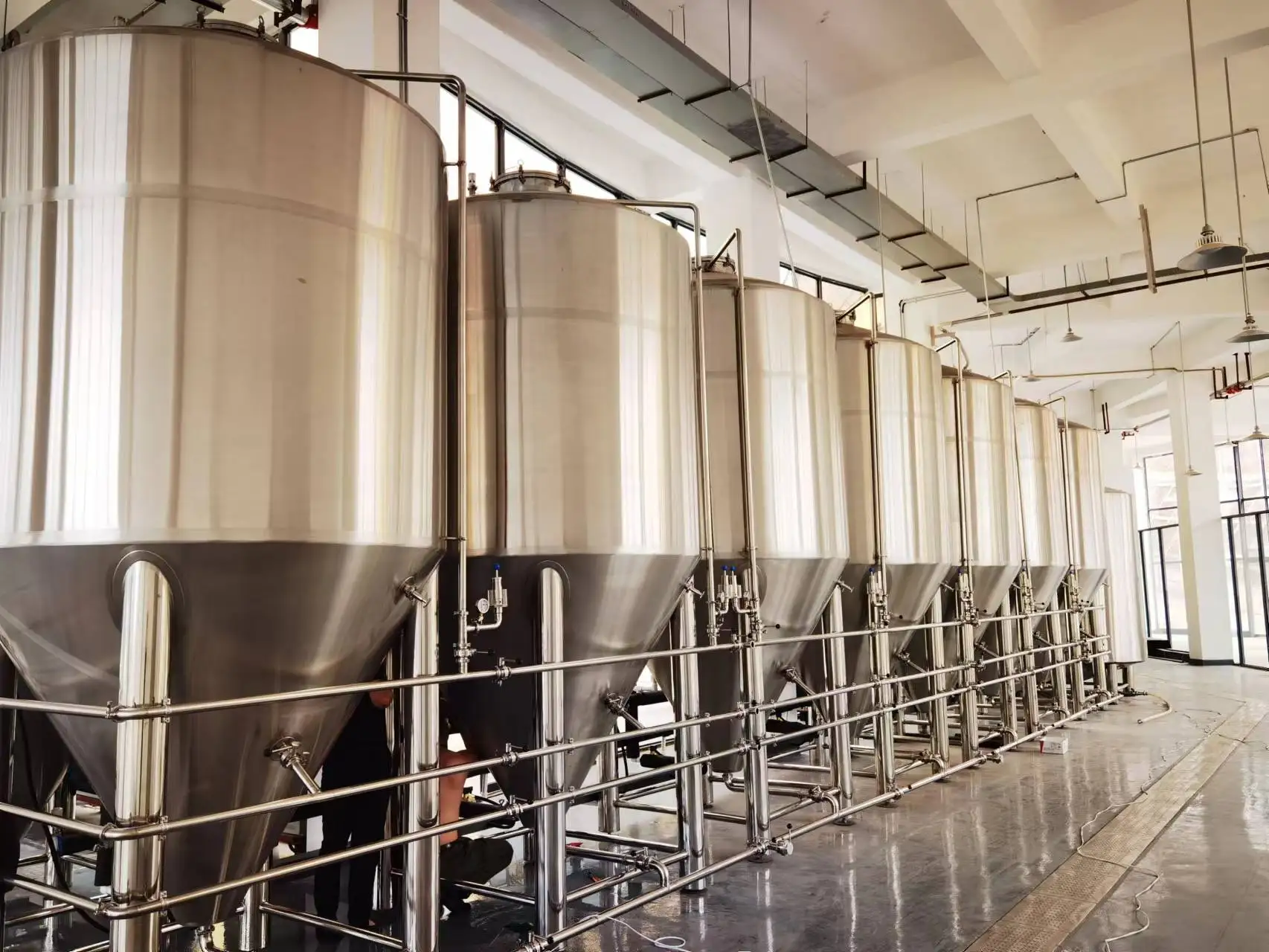 Wholesale 304 Stainless Steel Small 500l Brewery Equipment Intelligent Temperature Control Fermenting For Beer Brewing