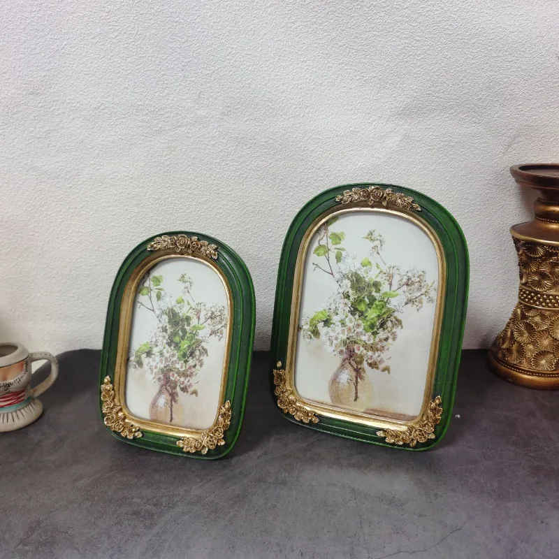 

Retro light luxury hanging painting French decorative painting resin photo frame bedroom sofa waterproof special picture frame