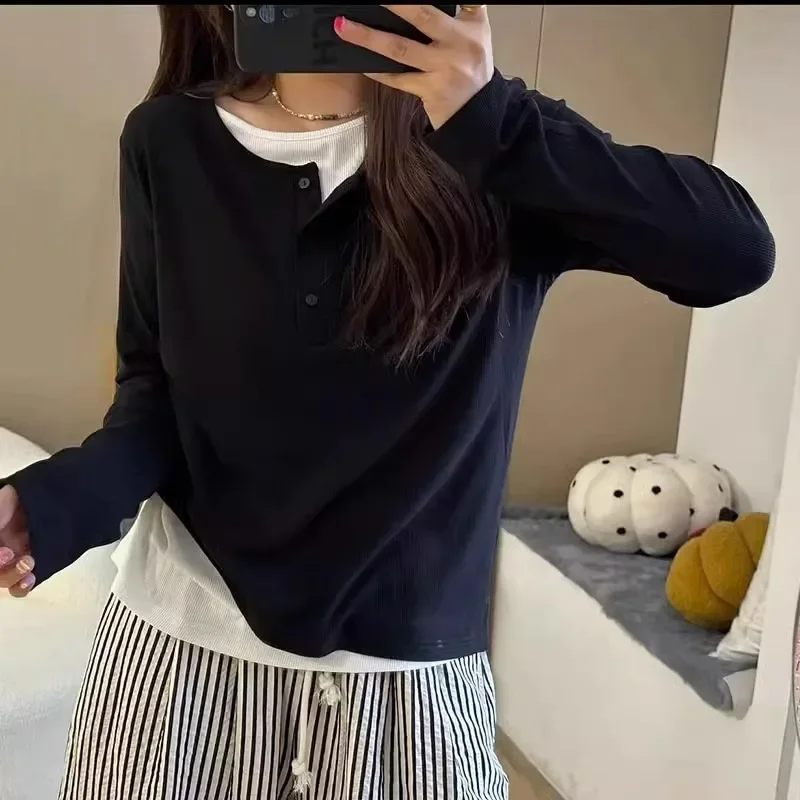 

New Women Mock Two-piece T-shirts O-neck Single Breasted Long Sleeve Tops Women Spring Autumn Fashion Loose Casual Contrast Tees