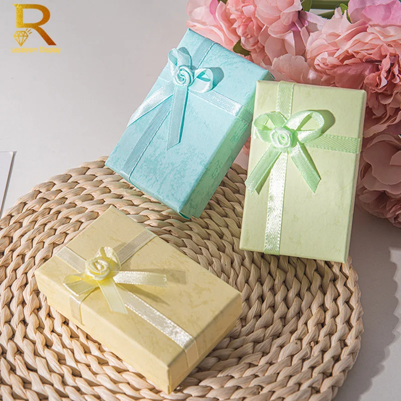 Thumbnail 3 - #39 Trending Jewelry Gift Boxes Right Now