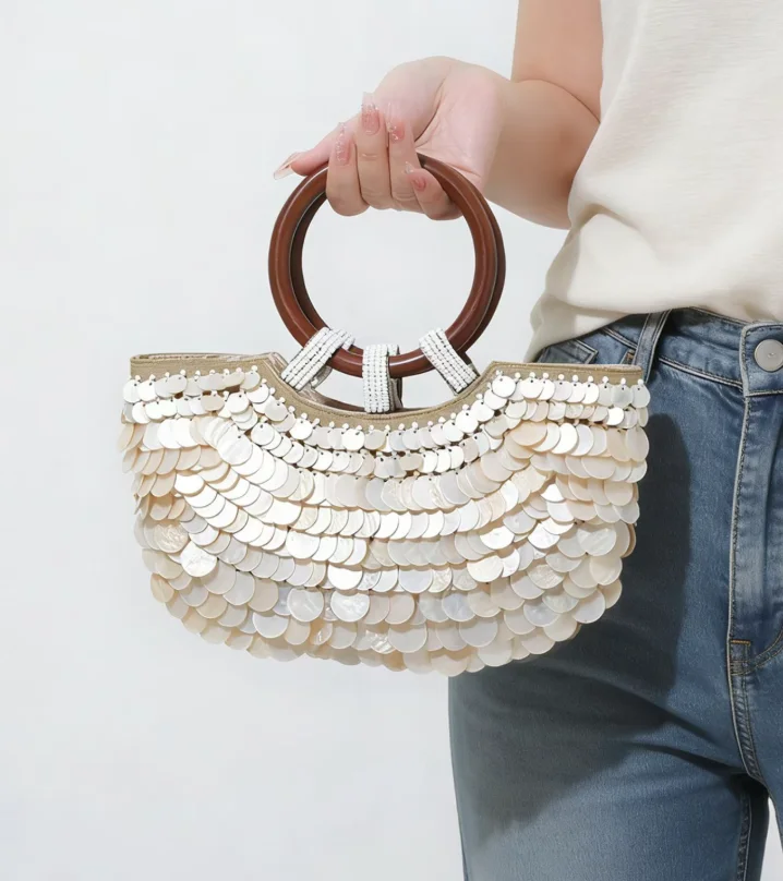 Elegant Handmade Natural Shell Handbag for Women - Sophisticated Small Unique Bag for Spring And Summer Collection