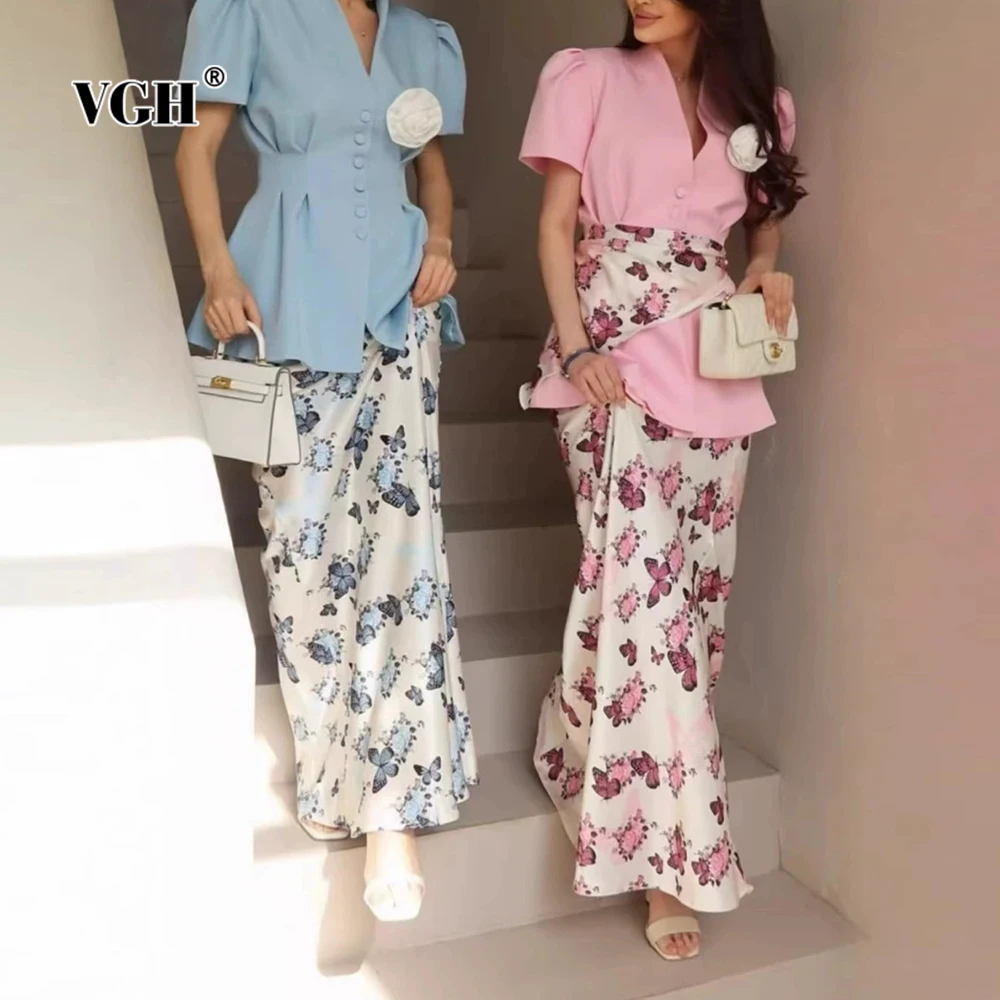 

VGH Designer Two Piece Sets For Women V Neck Short Sleeve Top High Waist Printing Long Skirt Elegant Set Female Fashion Style
