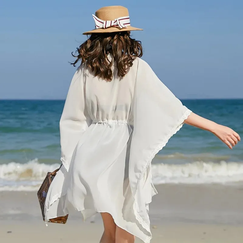 Cardigan in pizzo bianco per le vacanze al mare, protezione solare in chiffon da spiaggia, con cappuccio, scialle allentato per aria condizionata, copricostume estivo