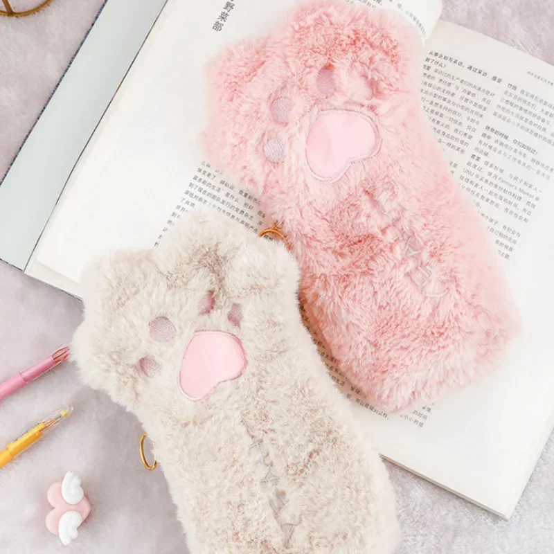 Bolsa de lápices de felpa con forma de Pata de Gato, organizador de bolígrafos de papelería Kawaii, bolsa de almacenamiento de cosméticos de gran capacidad, bolsa de maquillaje de felpa suave