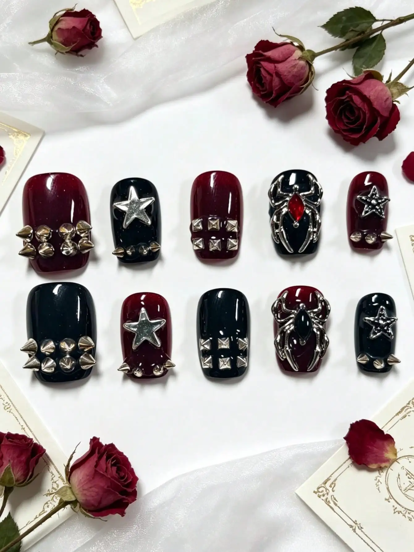 10 Short Square-Shaped Nails, with Black and Red as the Main Colors, Featuring Metal Rivets, Spider and Star Embellishments, Gothic Dark Style Nail Stickers for Halloween, Rock, Christmas, and Other Holiday Events, Dark-Themed Cyberpunk Press-On Fake Nails, Suitable for Parties, Clubbing, Dates, Bars, Store Visits, Hot Girl Outfits, Subculture Themed Activities, and Personalized Wearables, Includes One Jelly Glue and One Nail File