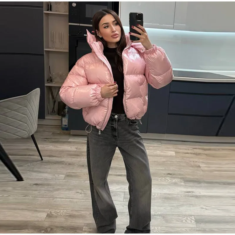 Glossy Cropped Hooded Puffer Coat Drawstring Hem Zip-Up 2026 Winter Women Warm Padded Jacket Warm Causal Lady Cotton‑Padded Coat
