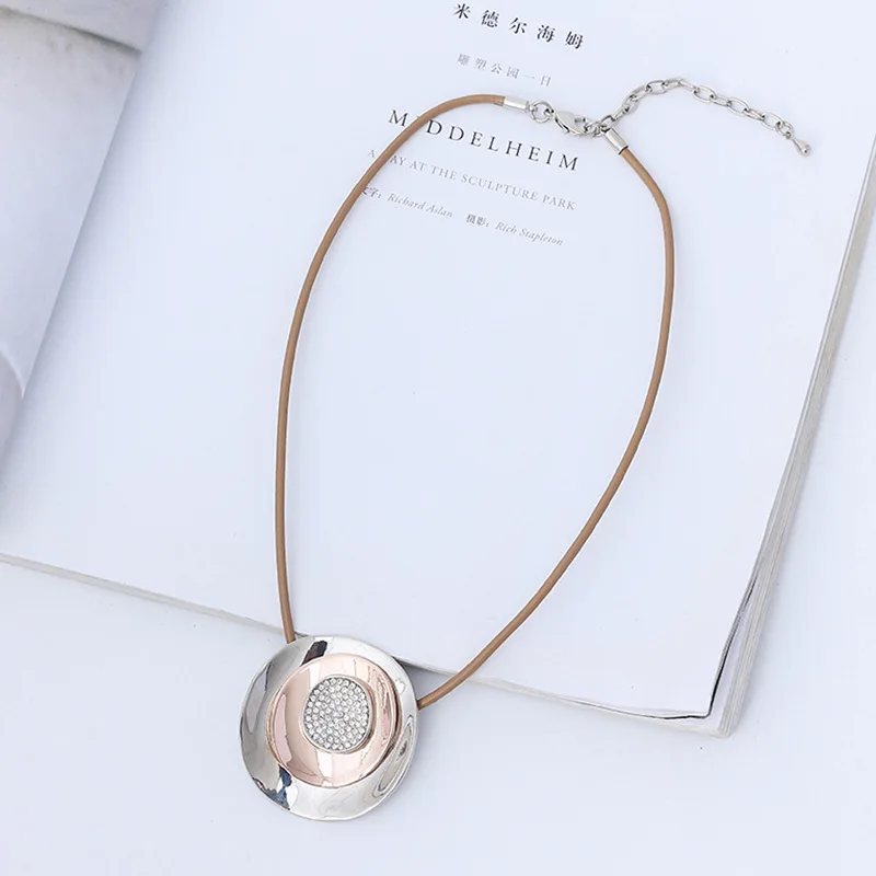 Vintage Woman Statement Necklace Geometric Big Round Crystal Pendant Necklaces Sweater Chain Fashion Jewelry Gift For Girl