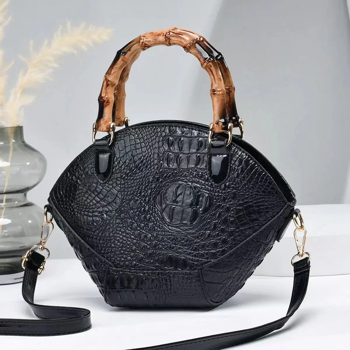 Luxury Brand Women's Bag With Crocodile Pattern Portable Women's Bag European And American Fashion Retro Crossbody Bag For Women