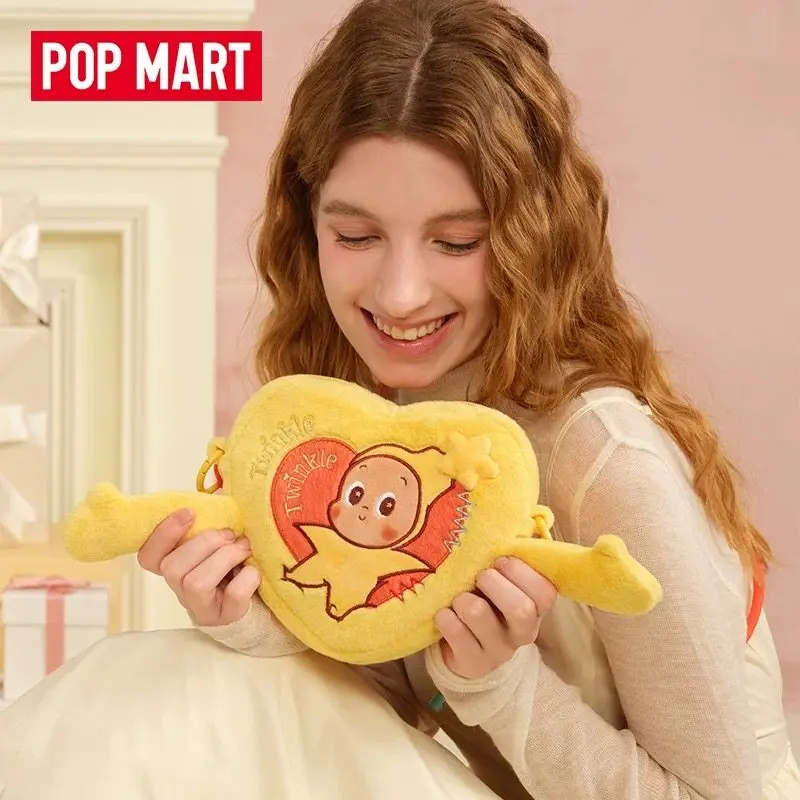 

Официальная оригинальная плюшевая сумка-кроссбоди Pop Mart Twinkle Twinkle в форме сердца, серия Twinkle In Love, милый подарок для любителей аниме