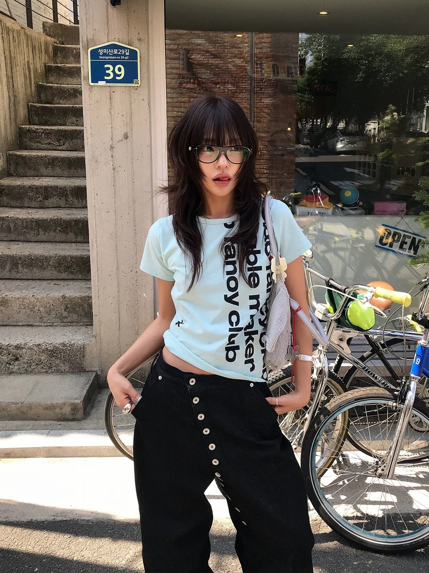 American Retro Vertical Letter Print Short Sleeve T-Shirt Women Summer Slimming Sexy Dopaamine Top Korean Style Commute Cotton
